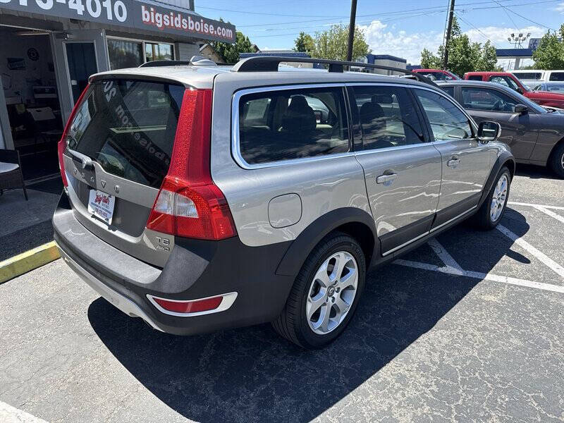 2011 Volvo XC70 T6