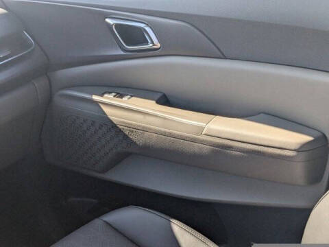 2025 Kia Carnival EX