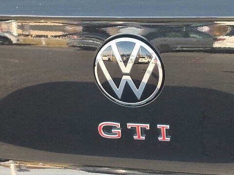 2025 Volkswagen Golf GTI Autobahn