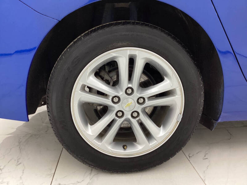 2017 Chevrolet Cruze LT Auto