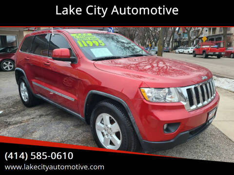 2011 Jeep Grand Cherokee for sale at Lake City Automotive in Milwaukee WI