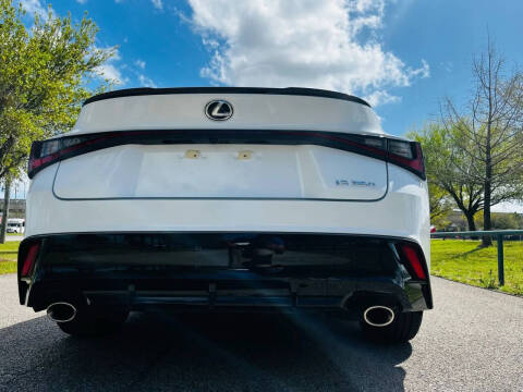 2024 Lexus IS 350 F SPORT Design