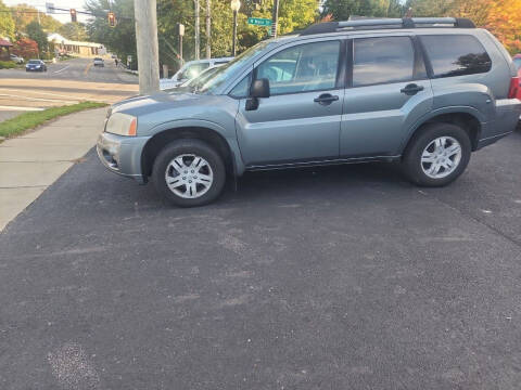 2007 Mitsubishi Endeavor for sale at Maximum Auto Group II INC in Cortland OH