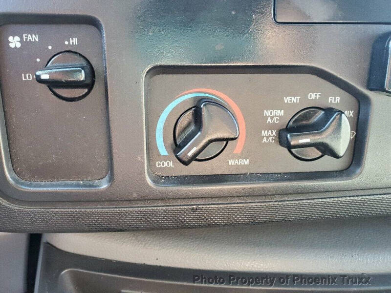 2014 Ford E-Series E-350 SD