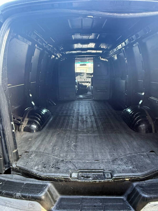 2015 Chevrolet Express 2500