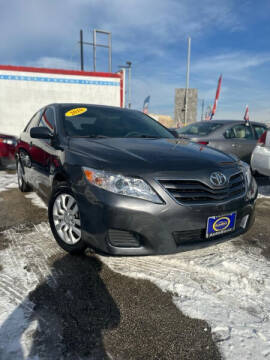 2010 Toyota Camry for sale at AutoBank in Chicago IL