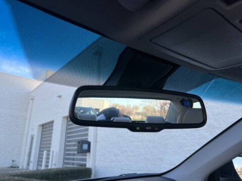 2017 Toyota Camry Hybrid