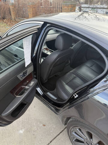 2009 Jaguar XF Premium Luxury