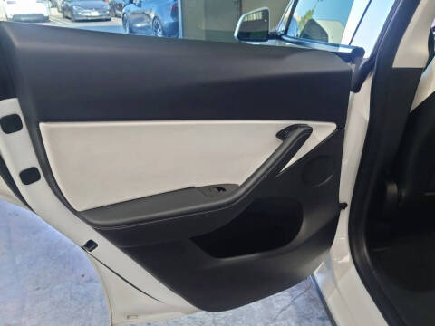 2021 Tesla Model Y Standard Range