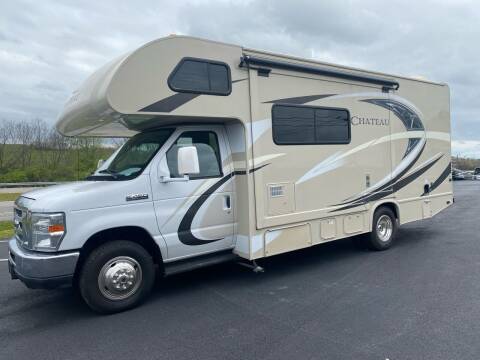 2017 Ford Chateau for sale at Sewell Motor Coach in Harrodsburg KY