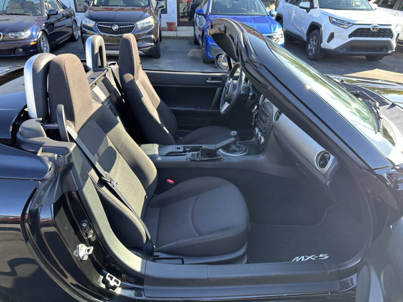 2012 Mazda MX-5 Miata Touring