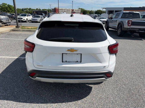 2024 Chevrolet Trax LT