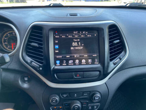 2018 Jeep Cherokee Latitude Plus