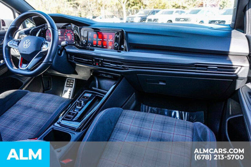 2024 Volkswagen Golf GTI S