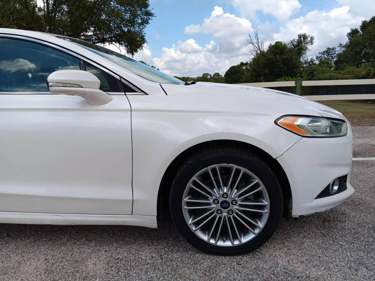 2014 Ford Fusion for sale at AUTOPLUG 360 in Stafford, TX