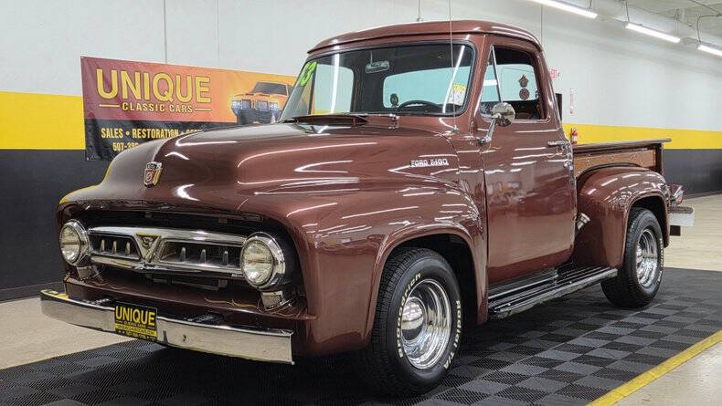 1953 Ford F-100