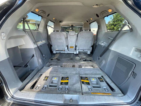 2013 Toyota Sienna
