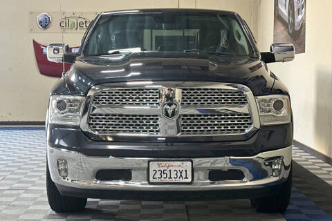 2016 RAM 1500 Laramie