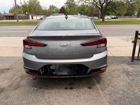 2019 Hyundai Elantra SEL