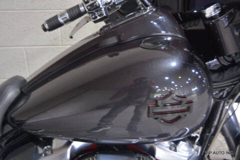 2020 Harley-Davidson FLHXSe