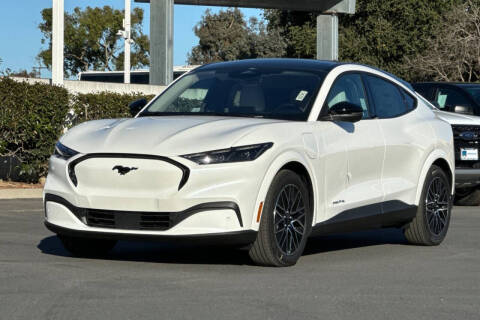 2025 Ford Mustang Mach-E Premium