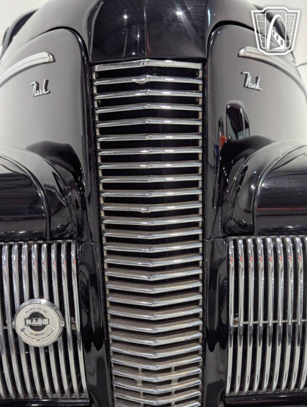 1940 Nash 4022