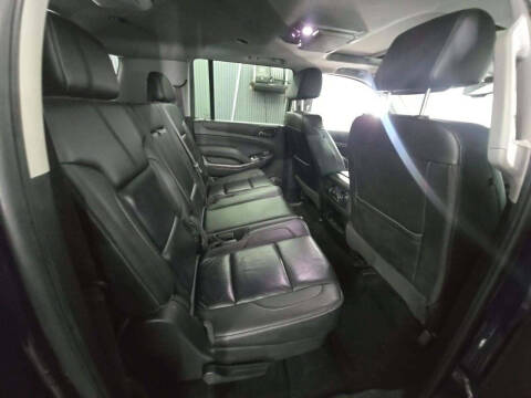2017 Chevrolet Suburban LT