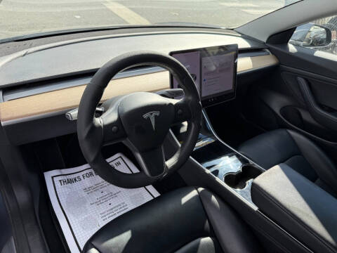 2020 Tesla Model 3 Standard Range Plus