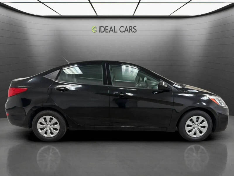 2017 Hyundai Accent