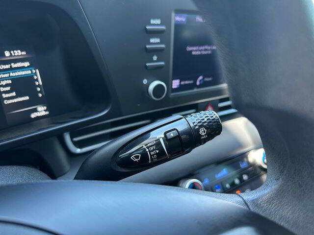 2022 Hyundai Elantra