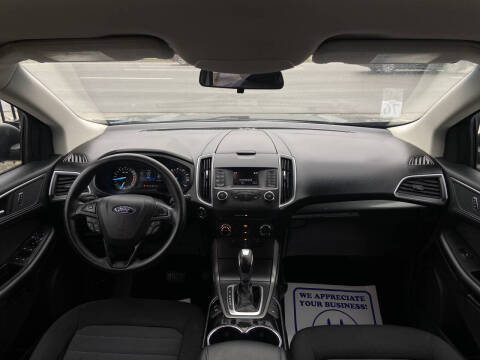2017 Ford Edge SE