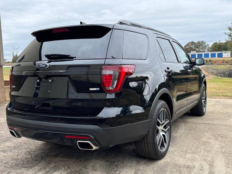 2017 Ford Explorer Sport