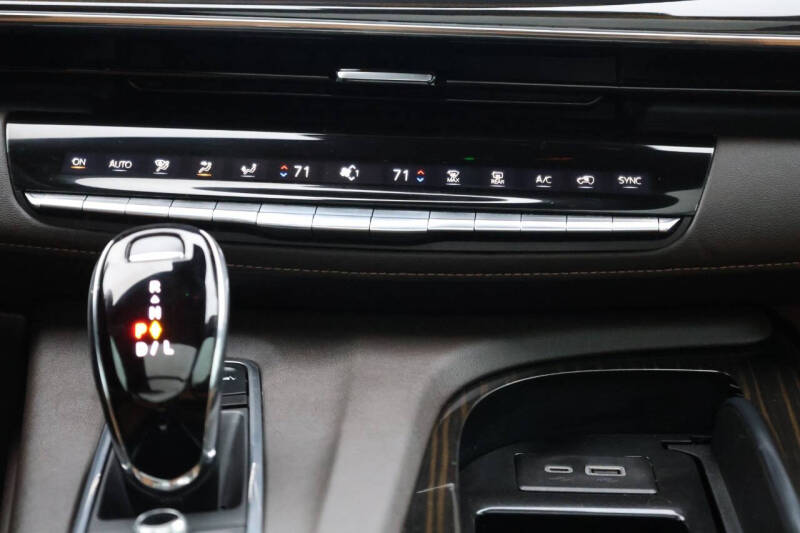 2023 Cadillac Escalade ESV Sport