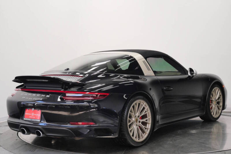 2019 Porsche 911 Targa 4 GTS