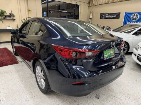 2016 Mazda MAZDA3 i Touring