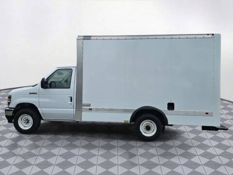 2025 Ford E-Series