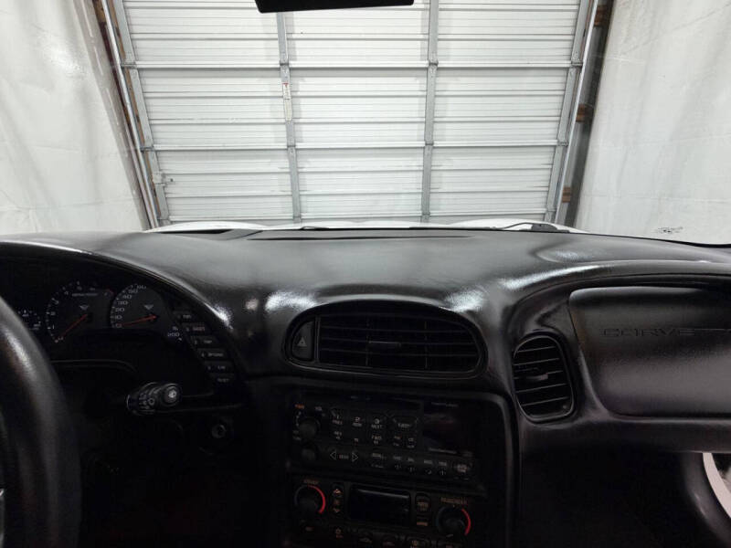 2004 Chevrolet Corvette