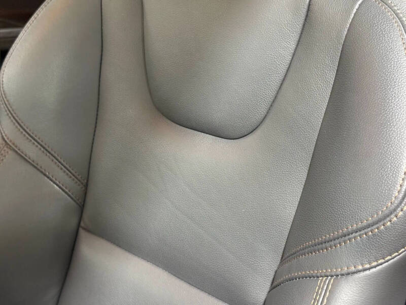 2016 Volvo V60 Cross Country T5