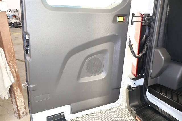 2023 Ford Transit 350 XLT