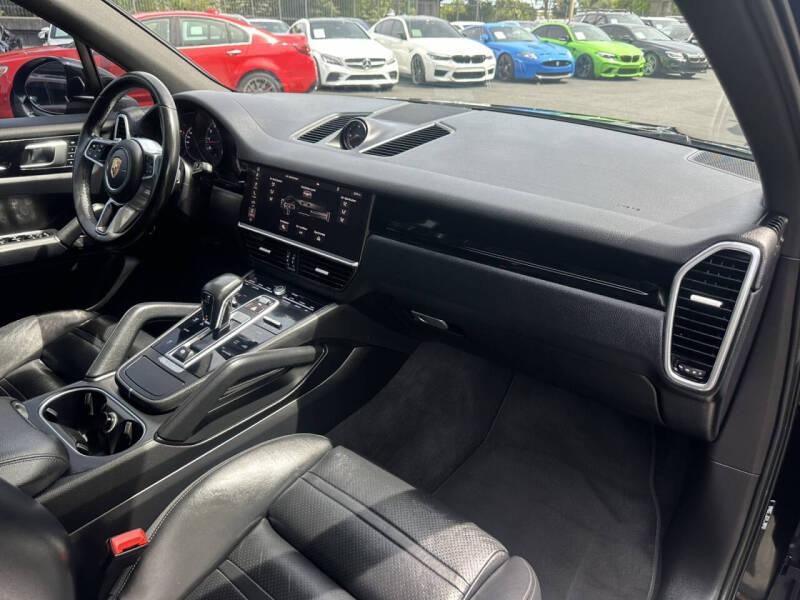 2020 Porsche Cayenne