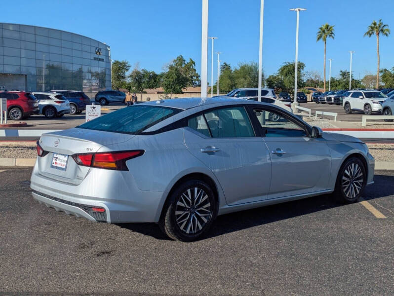 2023 Nissan Altima 2.5 SV