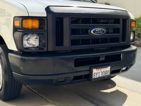 2011 Ford E-Series E-150