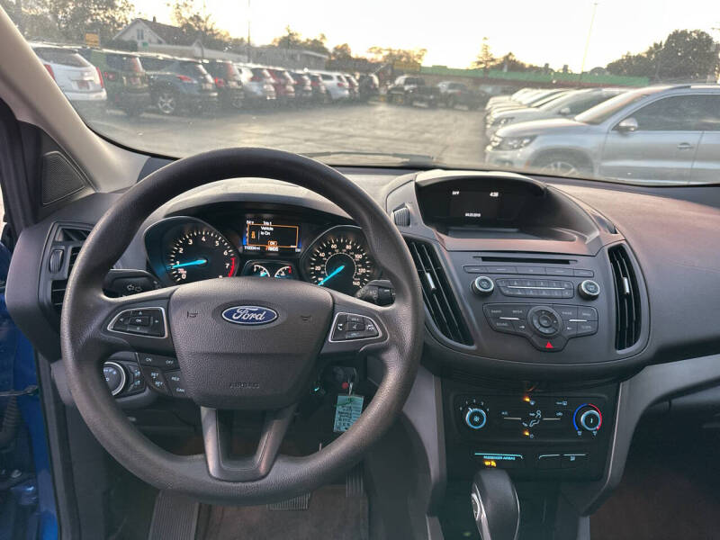 2018 Ford Escape S