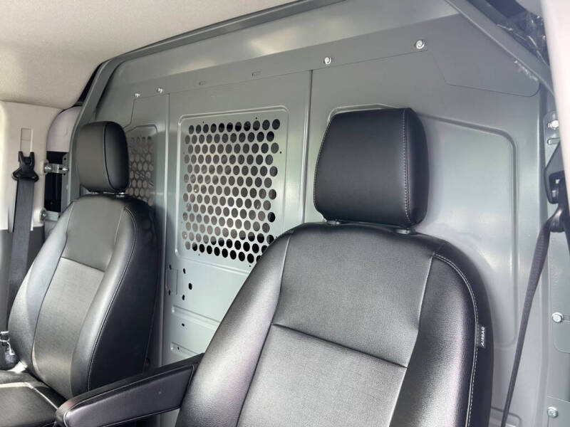 2023 Ford Transit
