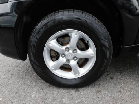 2005 Mazda Tribute s