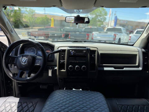 2012 RAM 1500 ST