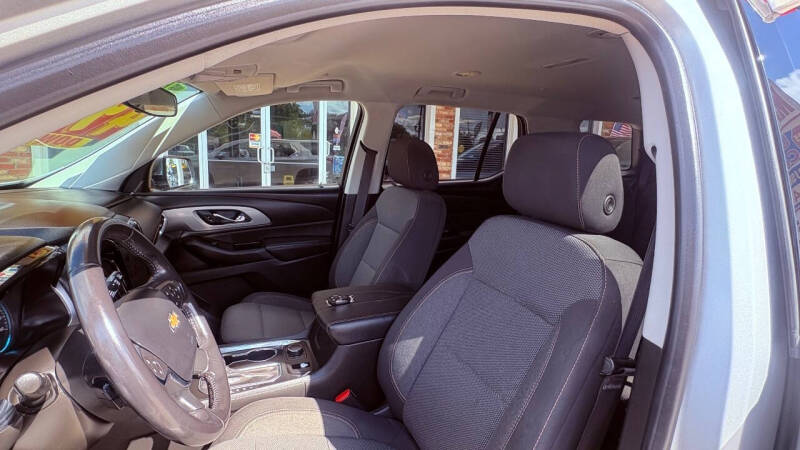 2019 Chevrolet Traverse LT Cloth