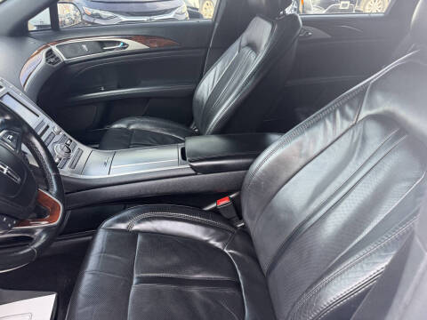 2017 Lincoln MKZ Reserve