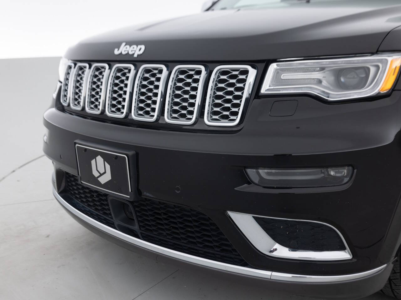 Used Car 2018 Jeep Grand Cherokee  Summit 4x4 4dr Suv For Sale Under $20,000 In Coal City, Illinois