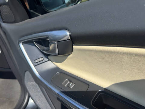 2016 Volvo S60 T5 Drive-E Premier